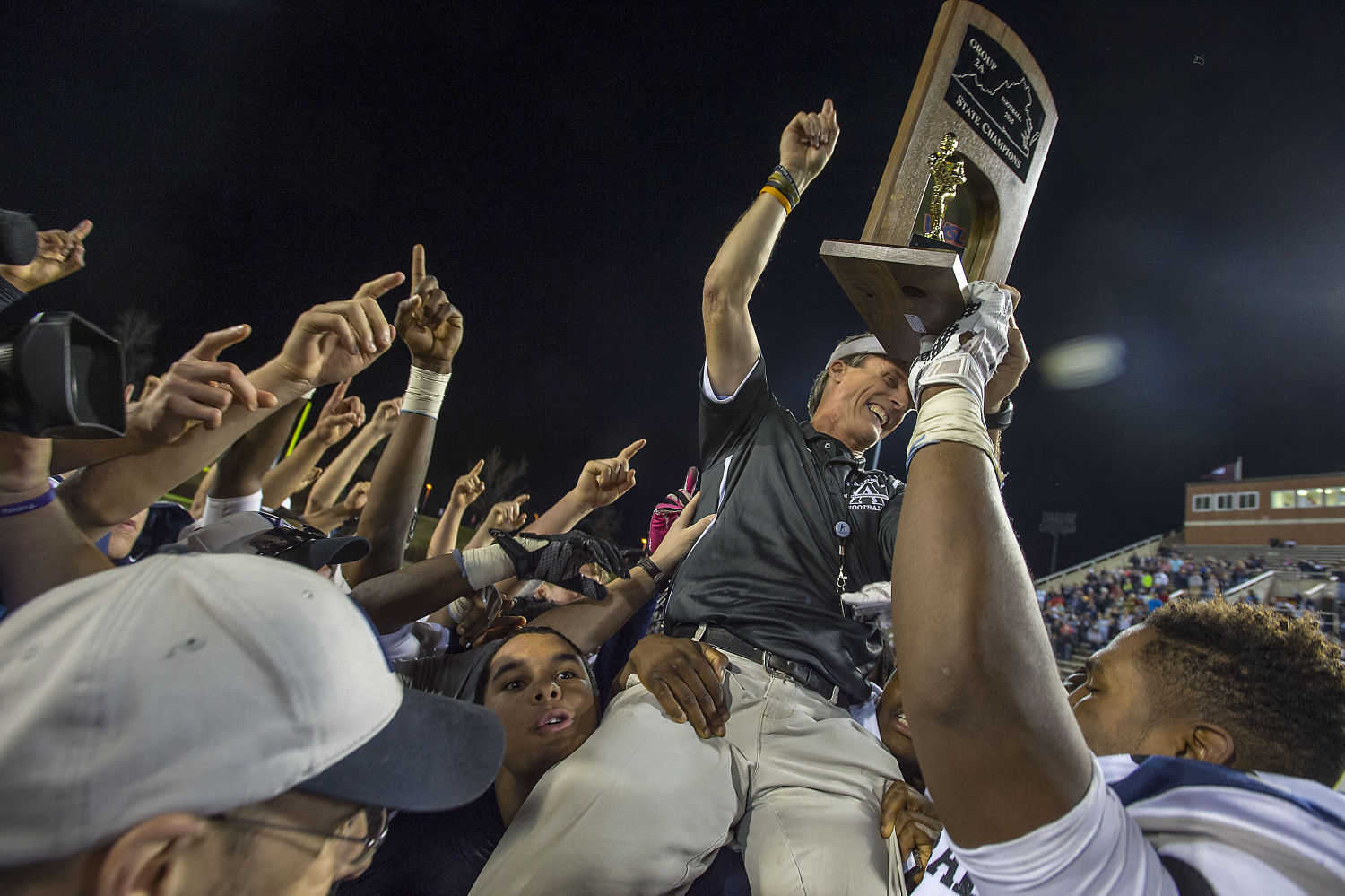 LNA 12132015 Raiders 13.jpg